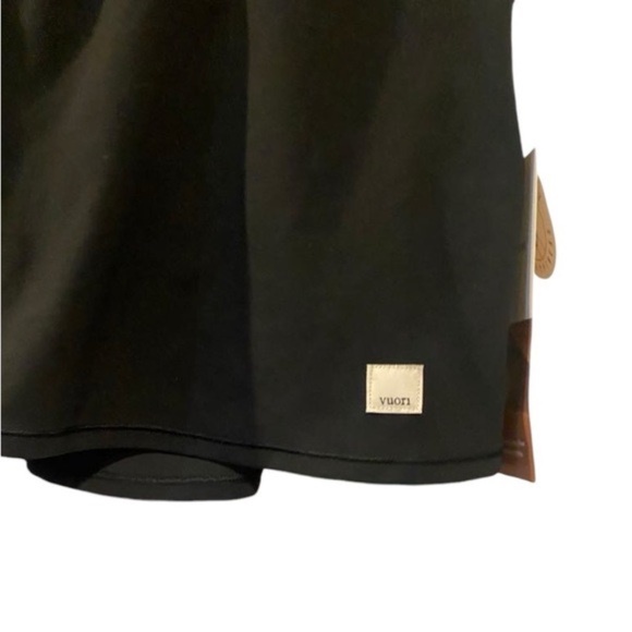NWT Vuori daily skirt Size S - Picture 2 of 5